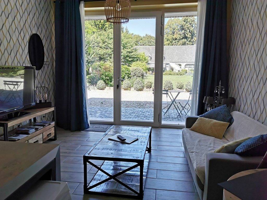 Appartement rez-de-jardin chez "Justin et Robin" in Sailly-Flibeaucourt, Région d'Abbeville