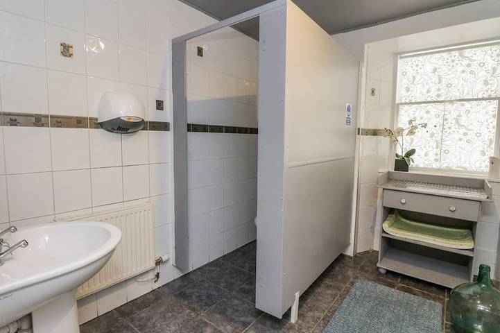 The House At Bridge Of Lochay, pet friendly, with hot tub in Killin in Loch Tay, Stirling und Umgebung