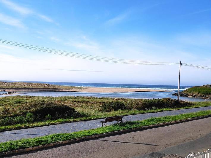 Casa de vacaciones para 8 personas, con vistas además de vistas al lago y terraza, Se admiten mascotas - 1