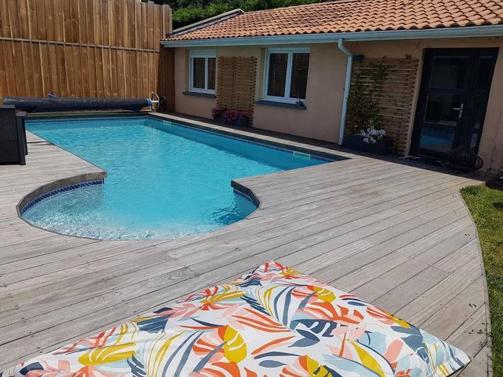Maison de vacances pour 2 personnes, avec jardin ainsi que piscine et jacuzzi