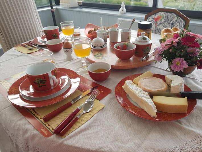 Location de vacances pour 3 personnes, avec jardin ainsi que vue et terrasse à Sainte-Marie (Ille-et-Vilaine) - 4