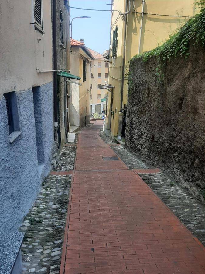 Maison d’hôte pour 2 personnes, avec balcon et vue à Imperia - 4