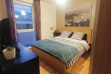 Appartement De Vacances pour 7 Personnes dans Saint-Denis, Seine-Saint-Denis, Photo 4