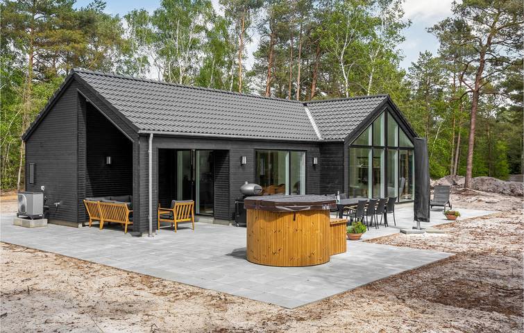 Ferienhaus für 8 Personen, mit Garten und Terrasse auf Bornholm - 2