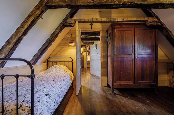 Location de vacances pour 9 personnes, avec jardin et terrasse à Cherveix-Cubas - 4