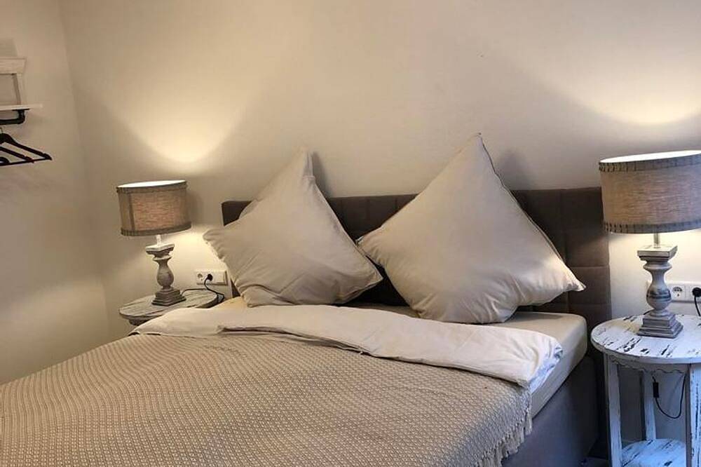 Ganze Wohnung, Ferienwohnung \"Landhaus\" - Ferienwohnungen Steffushof in Wachenheim, Pfälzer Rheinebene