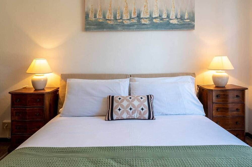 Entire apartment, Cristina by Portofinovip [Seaview-Ac-Balcony] in Portofino, Portofino Regional Nature Park