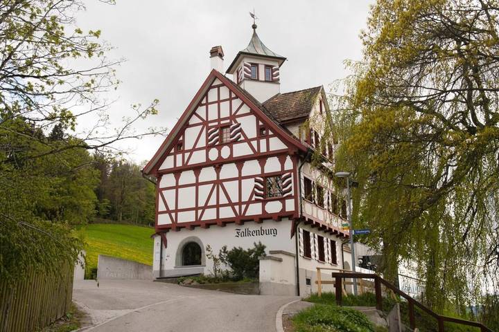 Hotel für 2 Personen, mit Ausblick und Terrasse sowie Seeblick in St. Gallen
