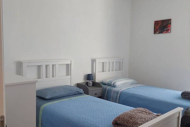 Appartamento E Terrazza 100 Mq Vista Mare+Panorama Lemeglio  Parcheggio Privato in Lemeglio, Moneglia