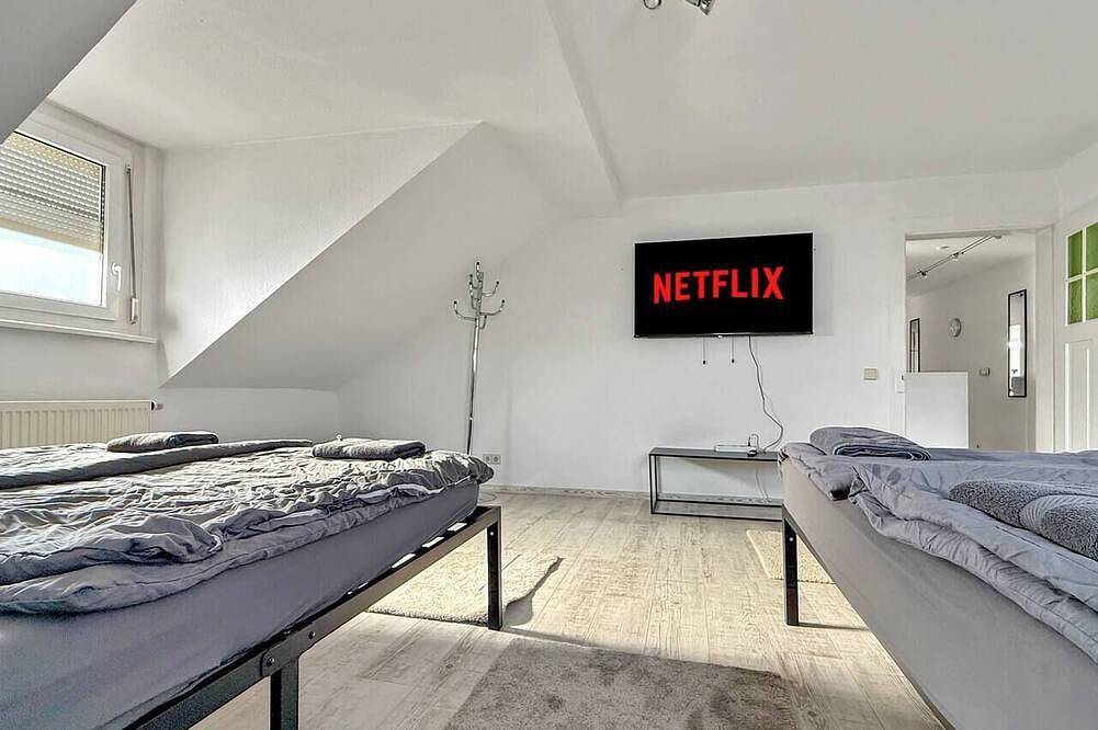 Ganze Wohnung, Zentrales Nürtingen Penthouse – 14 Pers., Zentrales Penthouse Nürtingen für 14 Pers in Nürtingen, Landkreis Esslingen