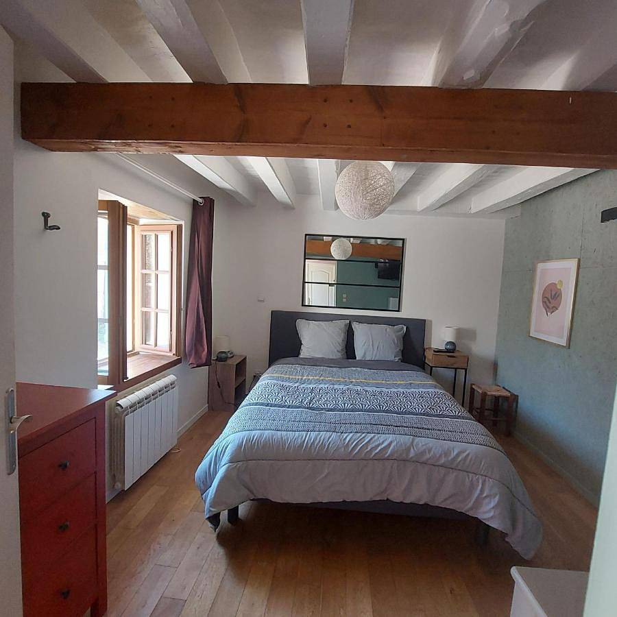 Maison au calme avec jardin exotique pour 7 personnes in Thorigné-sur-Dué, Sarthe
