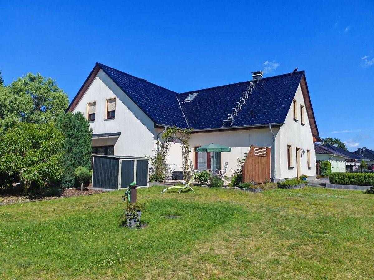 Appartement entier, Komfortable Ferienwohnung Zühlensee mit Terrasse und eingezäuntem Grundstück in Wesenberg, Mecklenburg-Strelitz