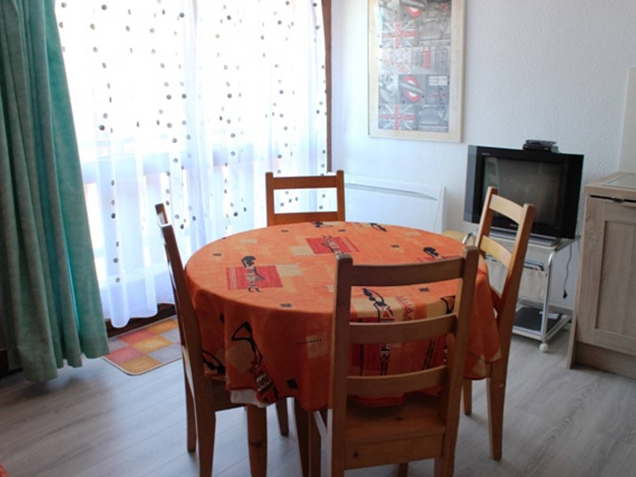 Appartement entier, Charmant appartement au Praz de Lys, à 150m des commerces in Le Praz de Lys, Taninges