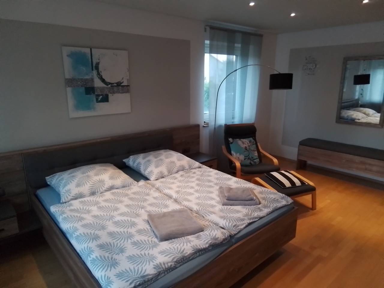 Ferienwohnung Franz - Ferienwohnung Franz (110qm) mit Terrasse und Garten in Nördlingen, Zwaben (Bayern)