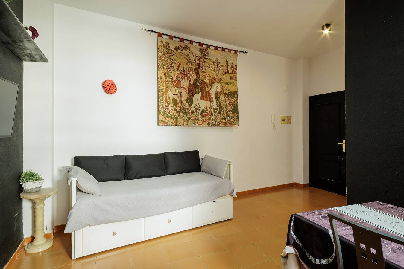 Apartamento entero, Apartamento 'Conde Center Premium Suites' con Wi-Fi y aire acondicionado in Casco Antiguo, Sevilla