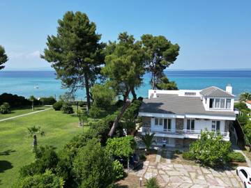 Villa für 12 Personen, mit Garten, mit Haustier in Chalkidiki