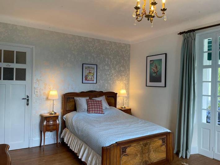 Chambre d’hôte pour 2 personnes, avec jardin ainsi que vue et piscine dans les Hautes-Pyrénées - 3