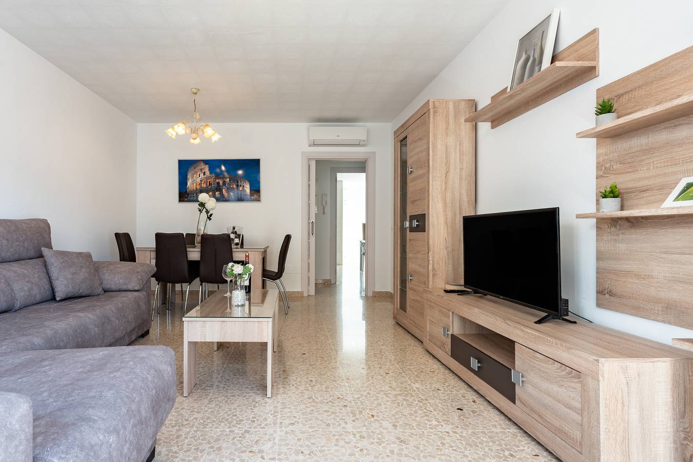 Apartamento entero, Apartamento 'Fuengirola' con balcón, Wi-Fi y aire acondicionado in Fuengirola Centre, Fuengirola