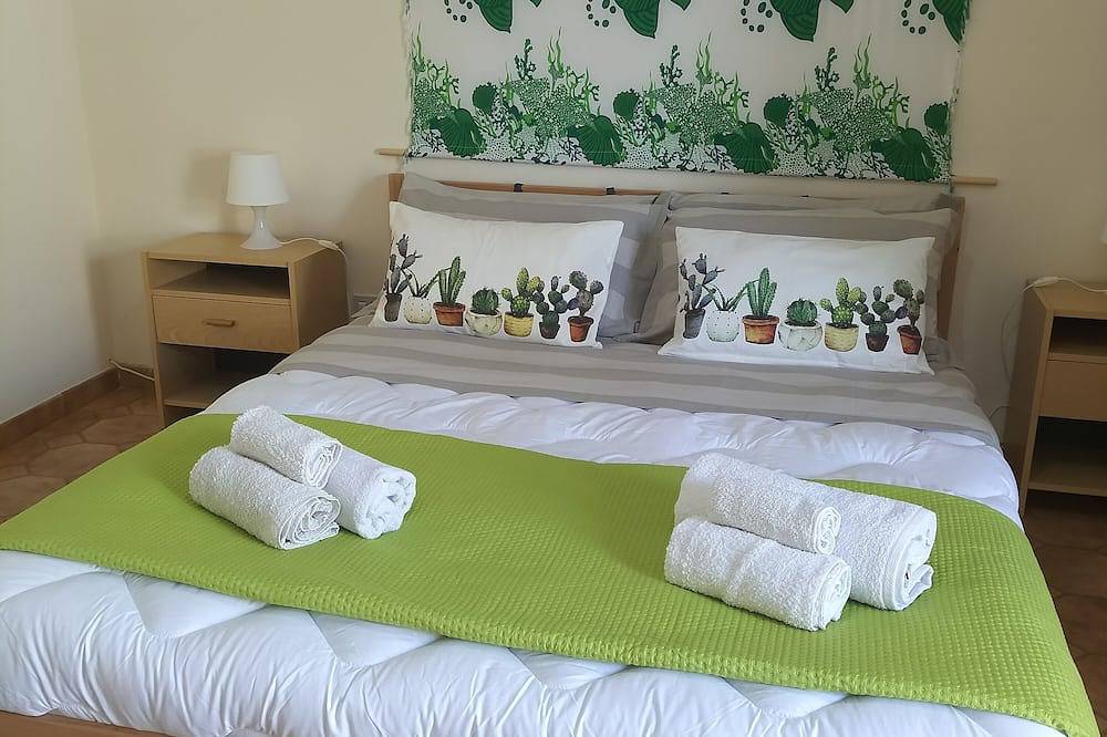 Entire apartment, Casa Valvo Lido di Noto - 110 sq.m. apartment only 100m away from the beach in Spiaggia di Eloro, Lido di Noto