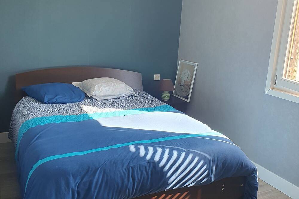 Entire apartment, Bright, spacious cocoon 5 min from station in Chaprais-Cras, Besançon