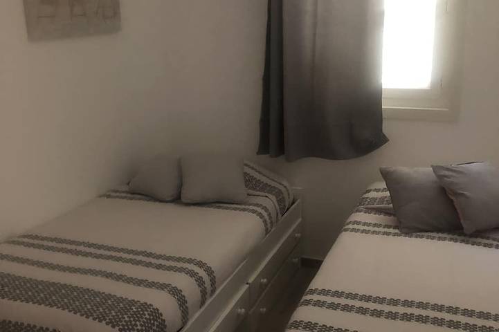 Villa pour 6 personnes, avec jacuzzi et jardin dans Cala Rossa - 4