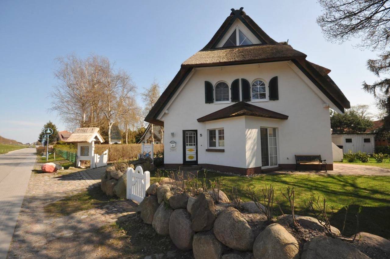 Three-Bedroom House in Ostseebad Zingst, Zingst