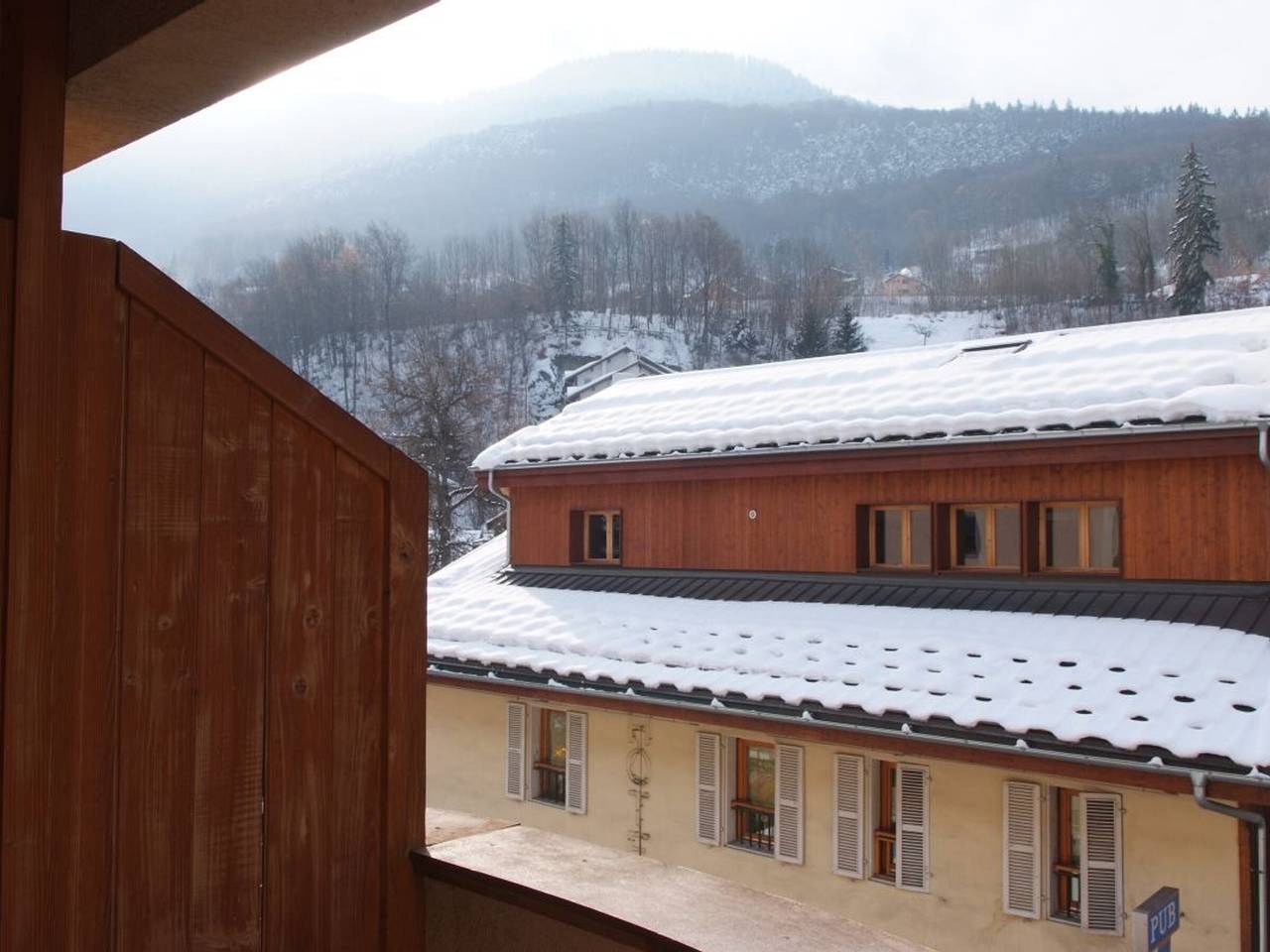 Ganzes Studio, Studio für 4 Personen im Zentrum, nahe Skilift und Spa, Balkon, Wlan, Haustiere erlaubt in Brides-les-Bains, Les Trois Vallées