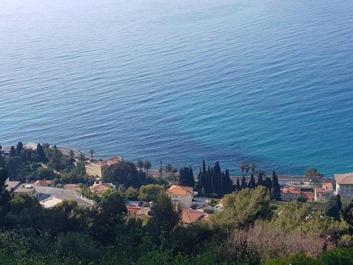 Gîte pour 4 personnes, avec Balcon ainsi que Terrasse et Vue dans Jardin de l'Esquinade