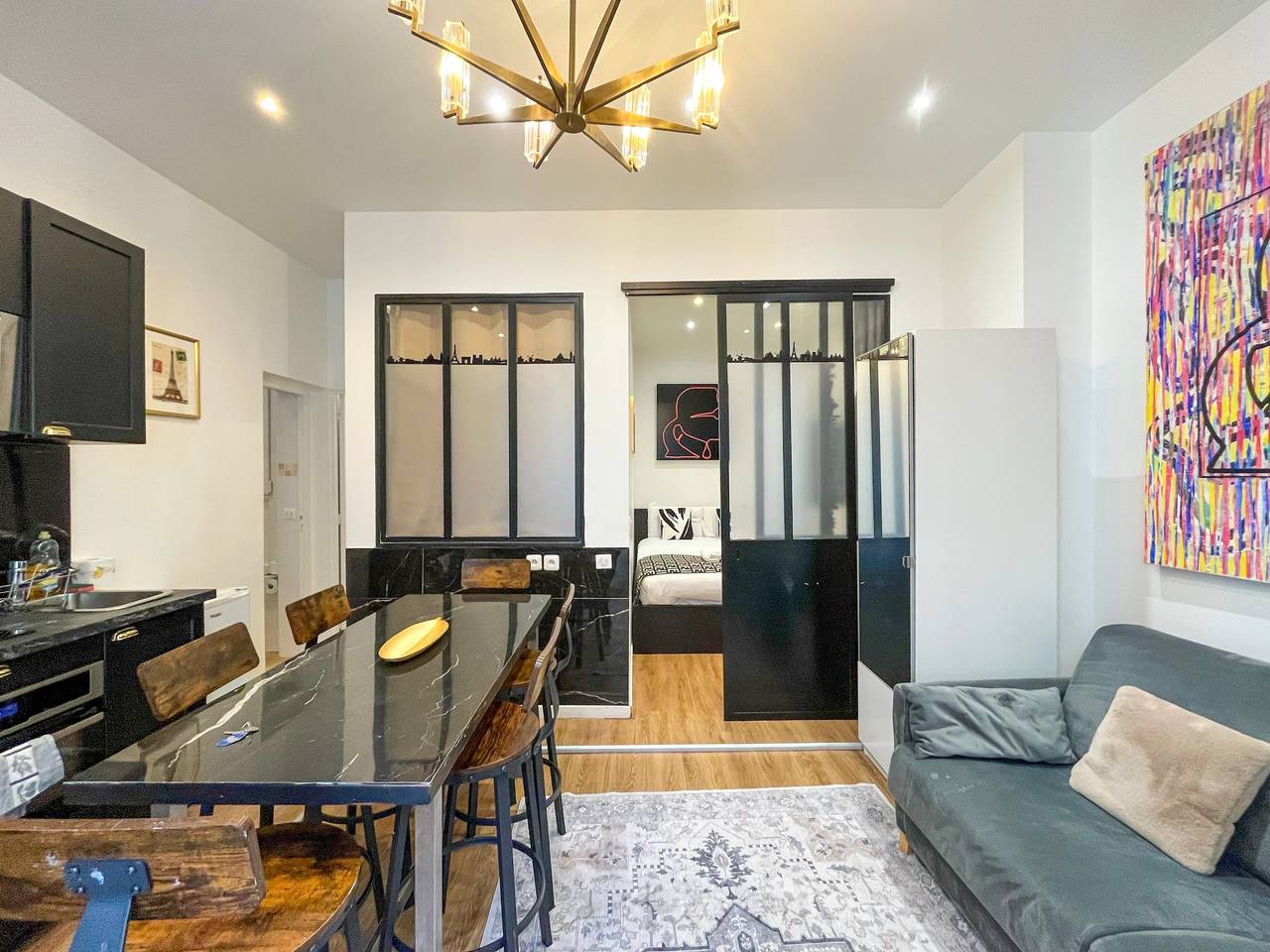 Appartement entier, Urbanflat 90 - Designer Apartment in Center of Paris in Paris, Île de France