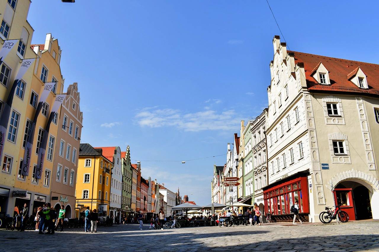 Ferienwohnung am Regierungsplatz - Premium Ferienwohnung in Landshut, Ostbayern