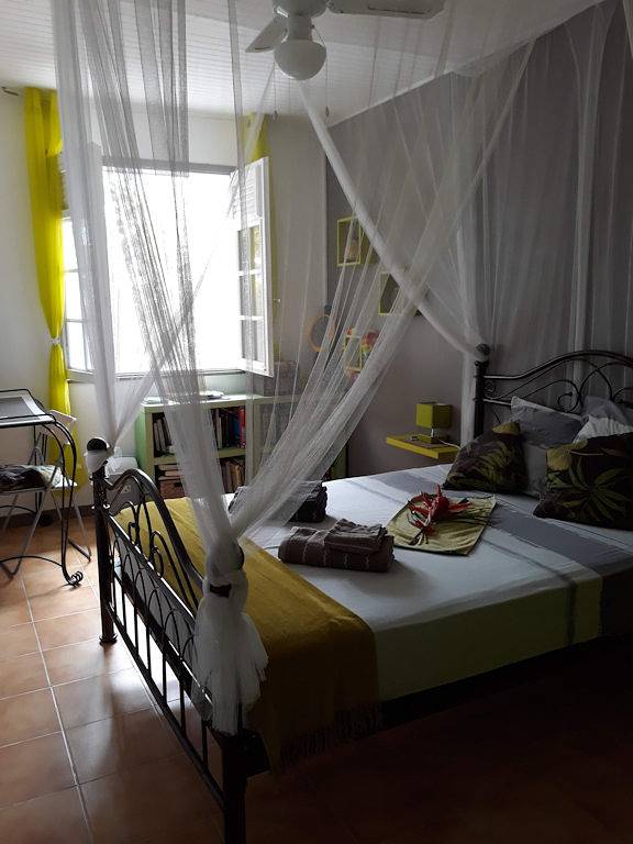 Location de vacances pour 2 personnes, avec jardin et jacuzzi dans DOM-TOM - 4