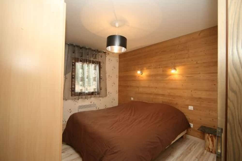 Renovated Vosges Farmhouse with Comfort & Nature for 7, Wifi, Pets Welcome in Vagney, Parc naturel régional des Ballons des Vosges