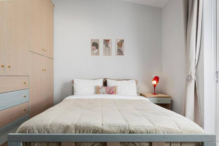 Gîte pour 4 personnes, avec vue ainsi que piscine et jardin dans Selianitika - 4