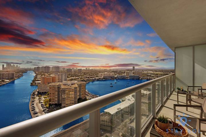 Vacation rental for 6 people, with balcony, kid friendly in Hallandale Beach