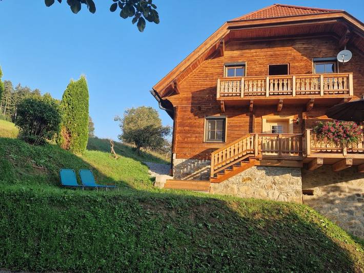 Bauernhof für 5 Personen, mit Balkon und Terrasse sowie Garten und Pool in Kärnten