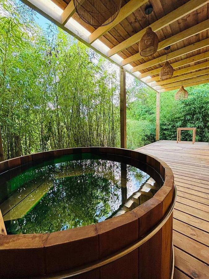 Cottage pour 2 personnes, avec vue sur le lac ainsi que terrasse et vue