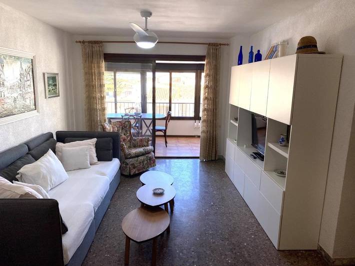 Gîte pour 4 personnes, avec jardin ainsi que piscine et vue, animaux acceptés dans Mareny Blau - 4