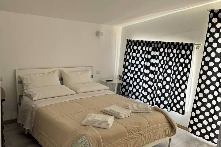 Villa für 6 Personen, mit Balkon und Garten - 1