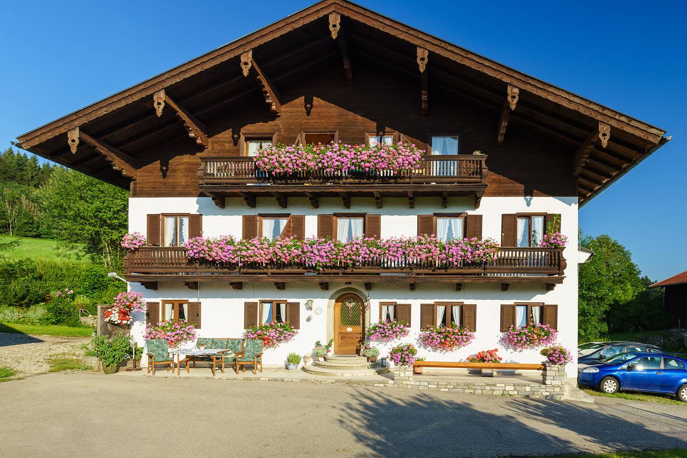 Schmuckhof - Familienzimmer Staufenblick, 58 qm, Süd-Ost-Balkon, Wlan in Siegsdorf, Bayerische Alpen