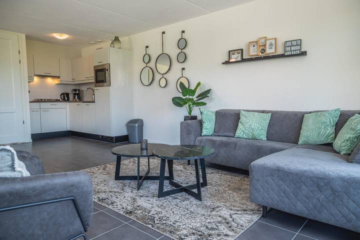 Ferienhaus für 8 Personen, mit Sauna und Garten sowie Terrasse - 1