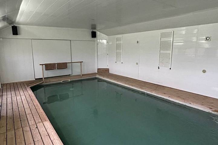 Location de vacances pour 15 personnes, avec Balcon et Jardin dans Maisoncelles-du-Maine