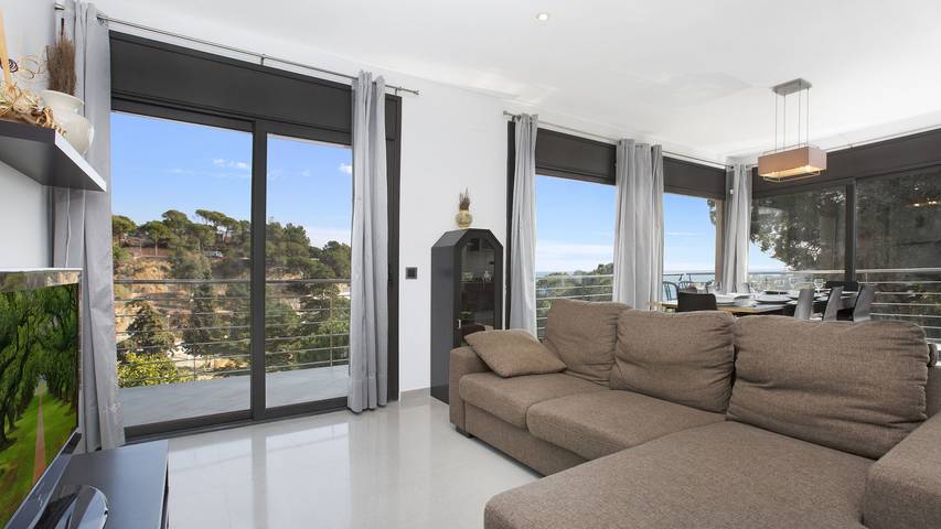 Ferienhaus für 8 Personen, mit Terrasse und Garten in Lloret de Mar - 4