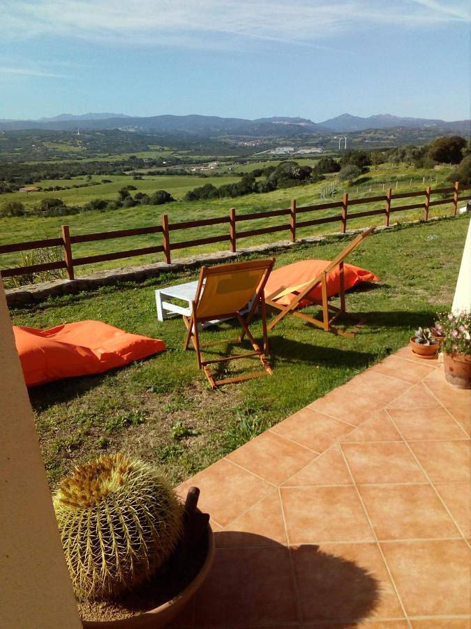 Location de vacances pour 3 personnes, avec vue et jardin à Tempio Pausania - 4
