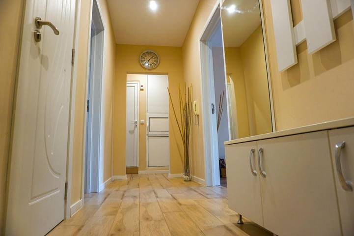 Ferienwohnung für 4 Personen, mit Terrasse in Varna