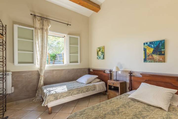 Location de vacances pour 5 personnes, avec jacuzzi et jardin, animaux acceptés à Saint-Jean-de-Fos - 3