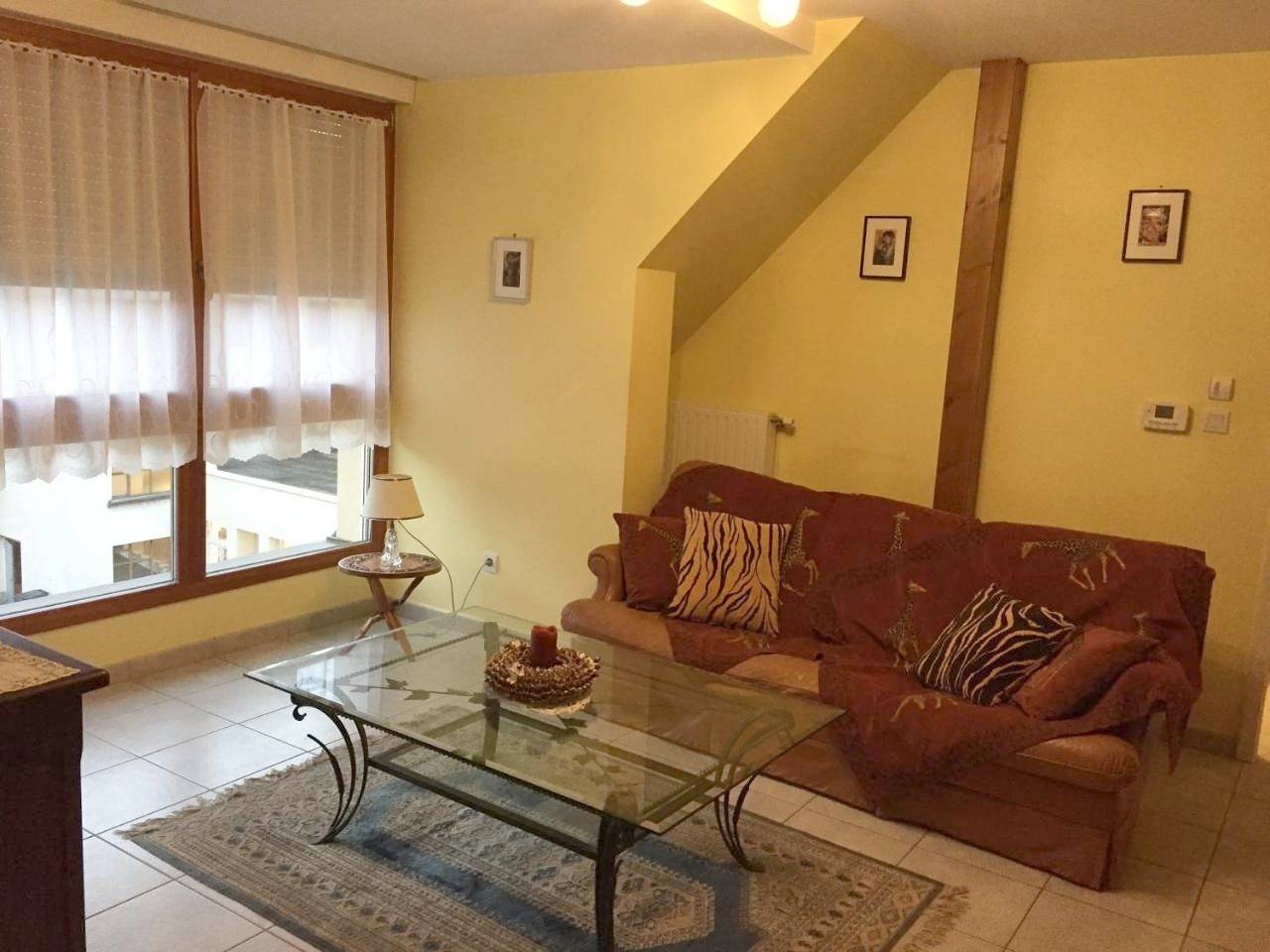 Appartement entier, Apartment with Balcony in Ribeauvillé, Parc naturel régional des Ballons des Vosges