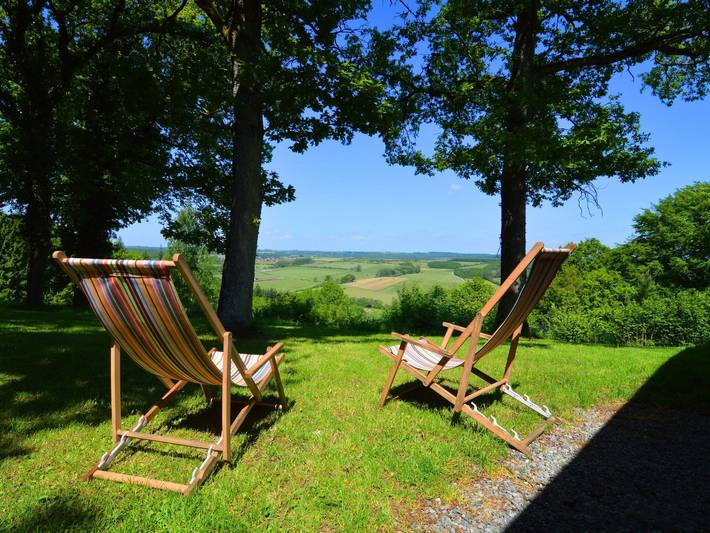 Modern Chalet with Private Tennis Court in Humain in Humain, Marche-en-Famenne