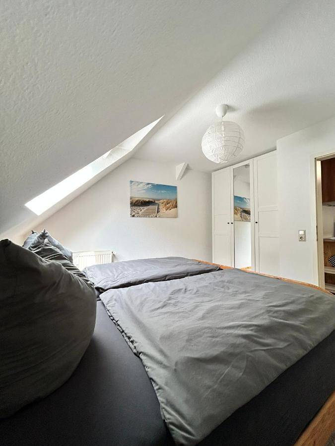Ferienwohnung für 5 Personen, mit Balkon und Terrasse sowie Garten und Ausblick in Zetel - 4