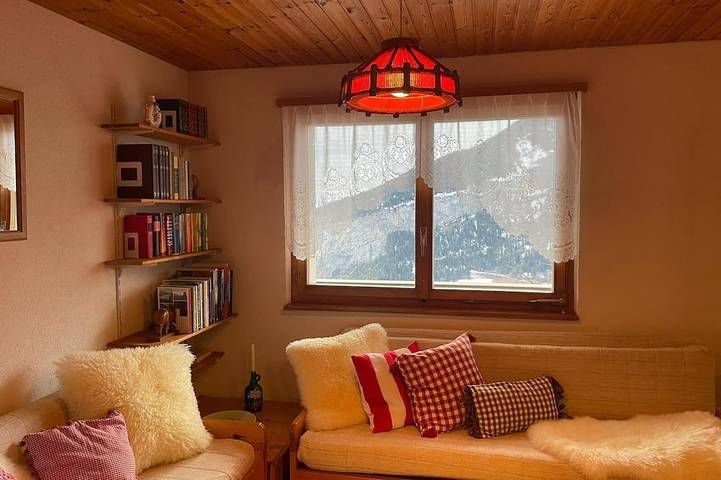 Gîte pour 5 personnes, avec balcon à Albinen - 4