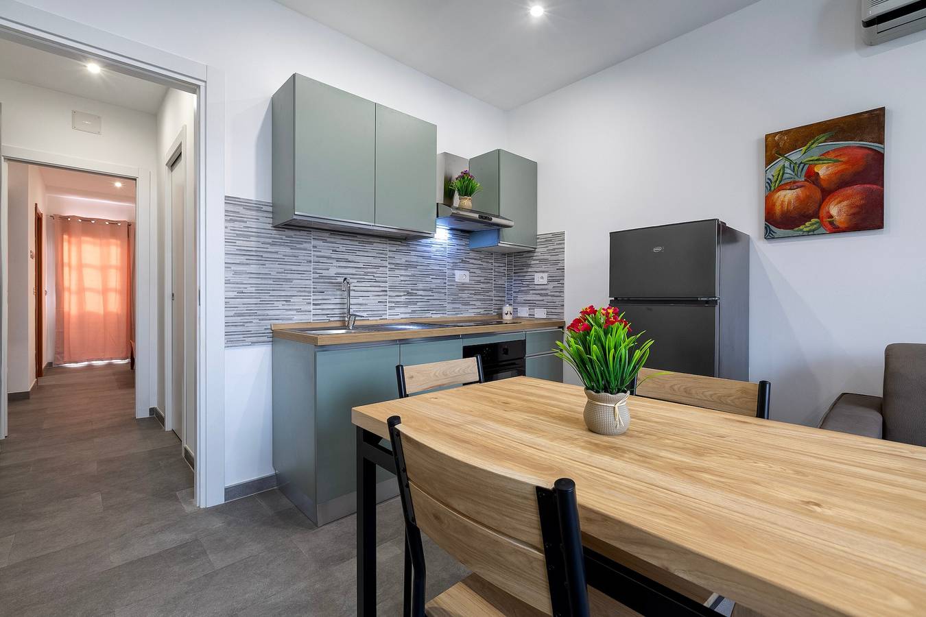 Casa Vacanze 'Emmeci House' con Wi-Fi in La Cunetta, Alghero